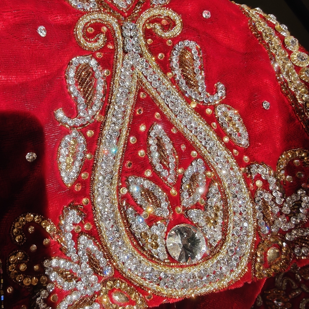 High-end Handmade Costumes - Picture 2 of 16
